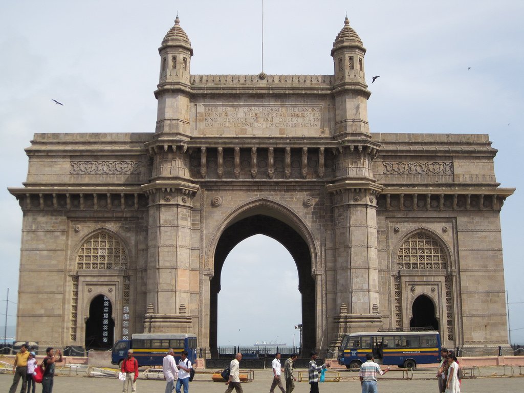 Gateway of India Places to visit in Mumbai in a day