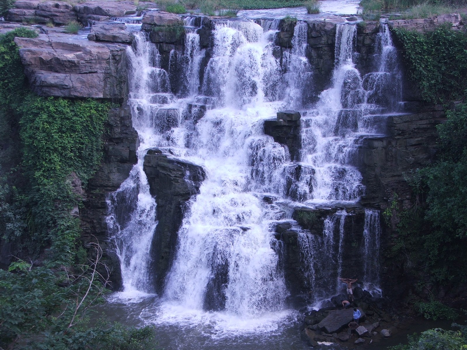 Ethipothala Waterfalls