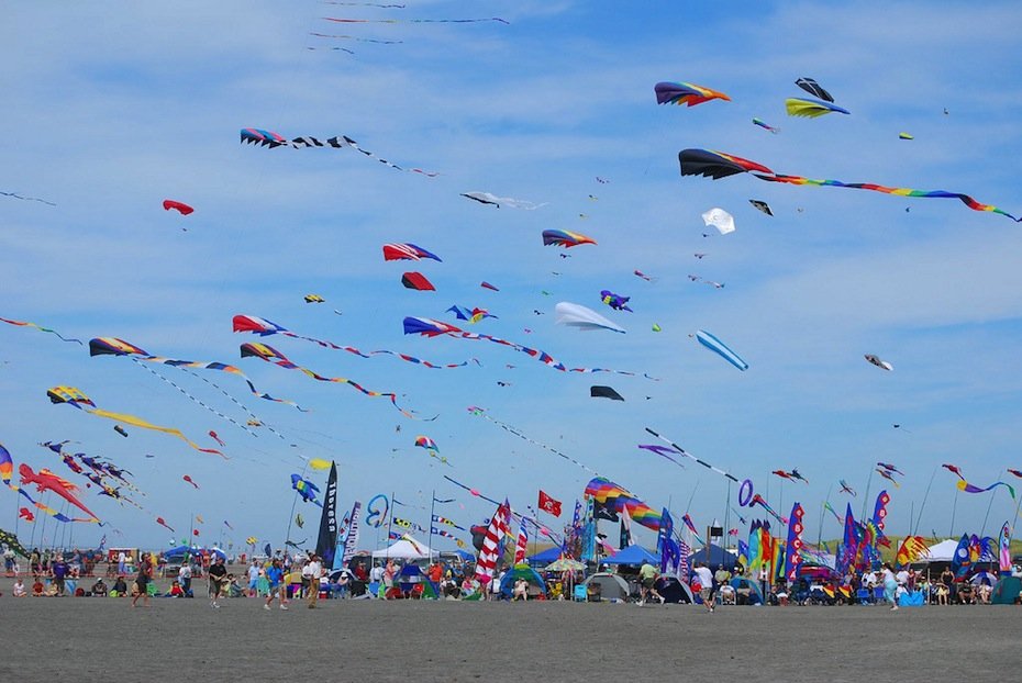 International Kite festival - Uttarayan unconventional festivals of india