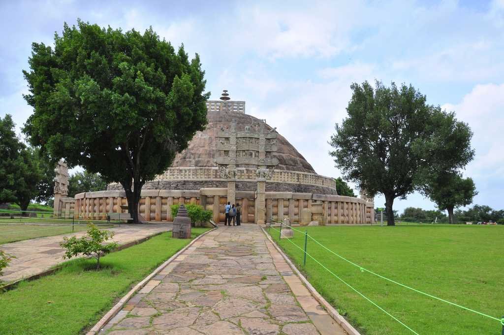 Sanchi Buddhist Pilgrimage Sites In India