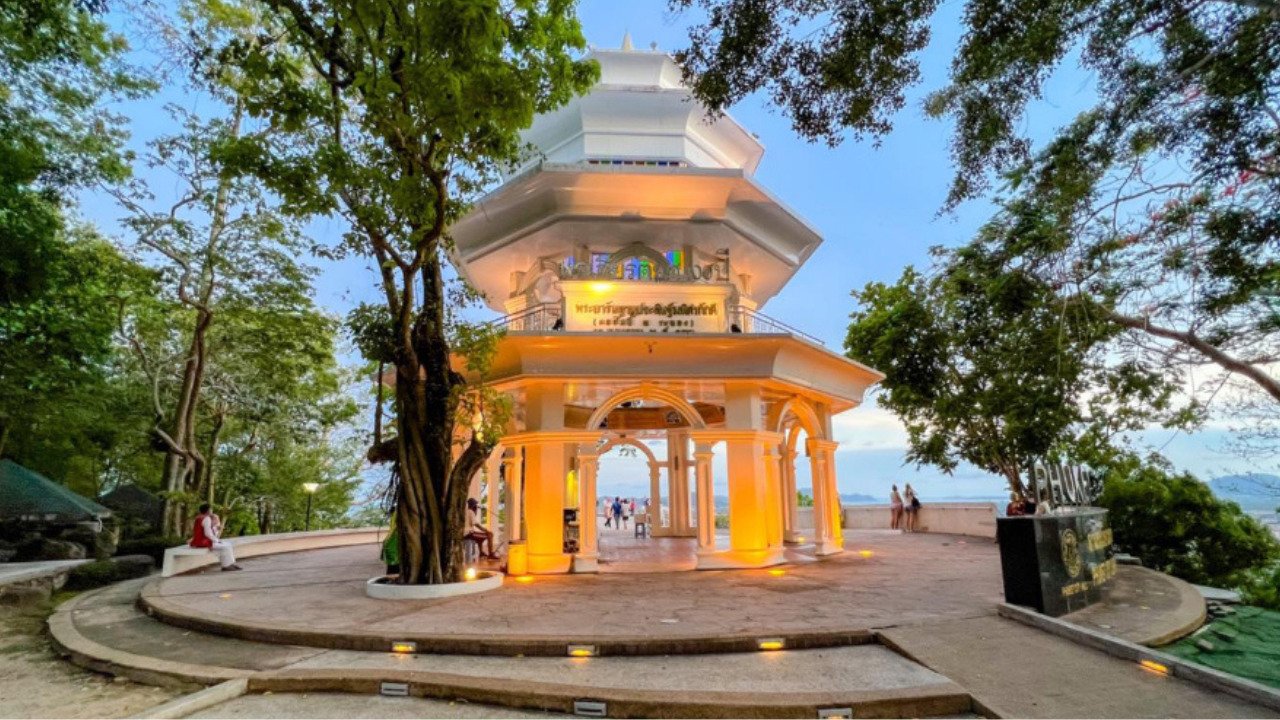 Khao rang Hill Viewpoint in Old Phuket Town